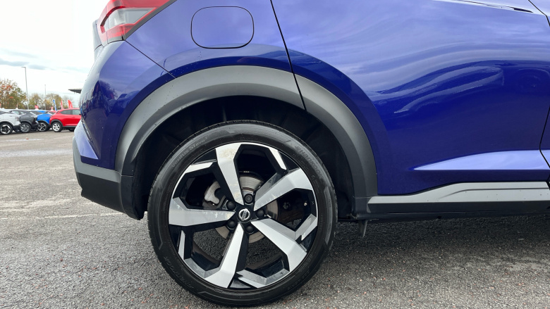 Nissan Juke 1.0 DiG-T Tekna 5dr Petrol Hatchback